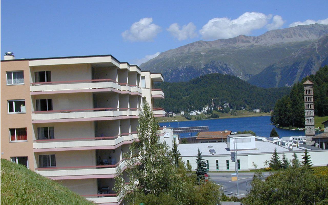 Allod Bad 203 Sankt Moritz Esterno foto